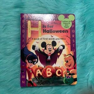 Children’s Disney alphabet tracing flap book *FINAL PRICE*